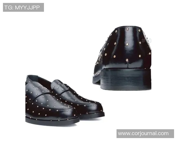 足球明星的时尚选择揭秘他们偏爱的皮鞋品牌与款式分析