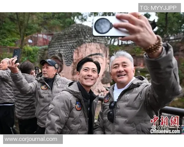 香港明星与足球明星的精彩对话与互动揭秘